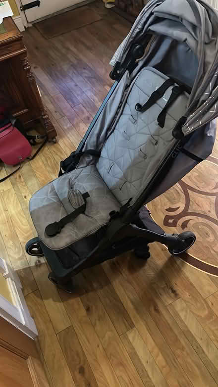 Photo of free Silver cross foldable pram (Brentwood Cm15 8qs) #1