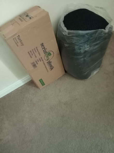 Photo of free B&Q 4 balcony planters & weighted blanket. (Central Blackburn BB2) #1