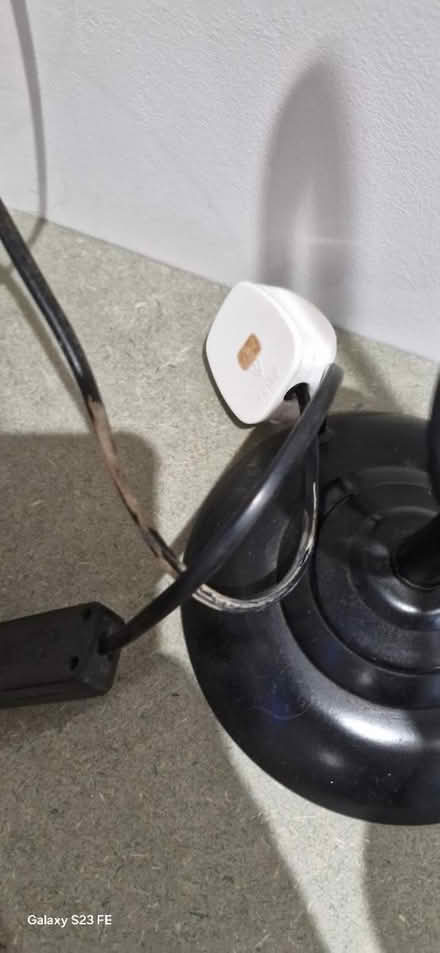 Photo of free Lamp (GU15 camberley) #2