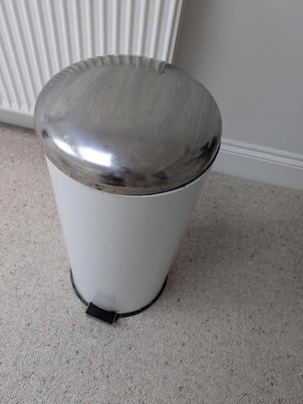 Photo of free Pedal bin (Forest hill) #1