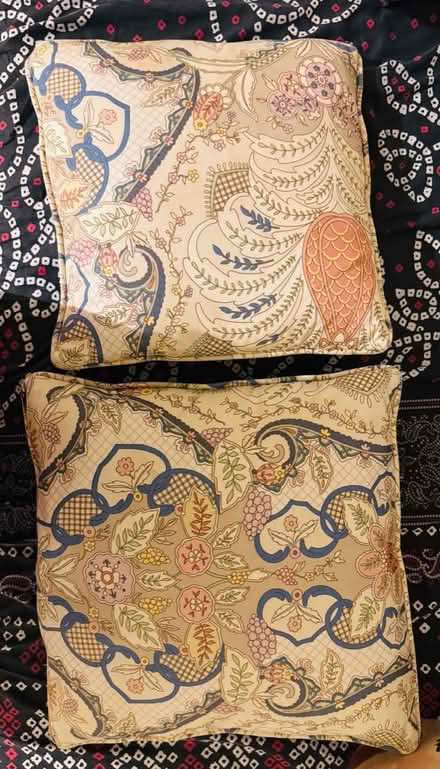 Photo of free Variety of cushions & roll pillow (Hemel Hempstead HP2) #2