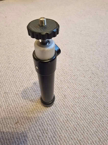Photo of free A pair of camera tripods (Allesley Park CV5) #4