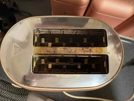 Photo of free Kitchen bits (windlehurst) #4