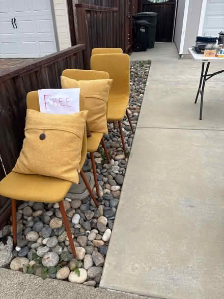Photo of free Dining chairs (San mateo) #1