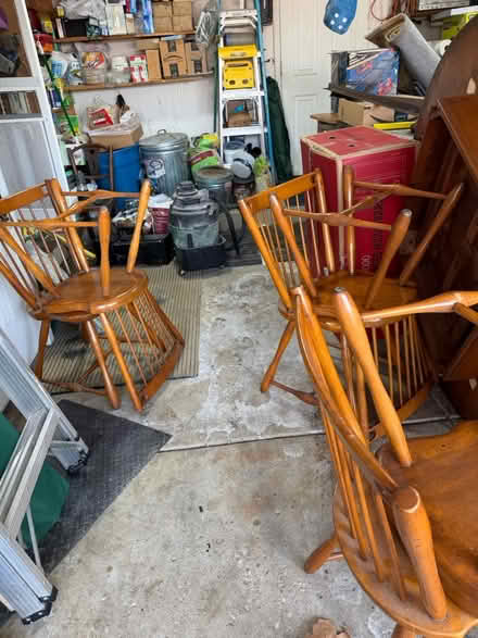 Photo of free Maple table with 6 chairs (Bensenville) #1