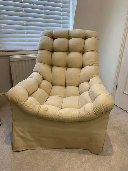 Photo of free Armchair and Dining / Desk Chair (South Kensington W8) #2