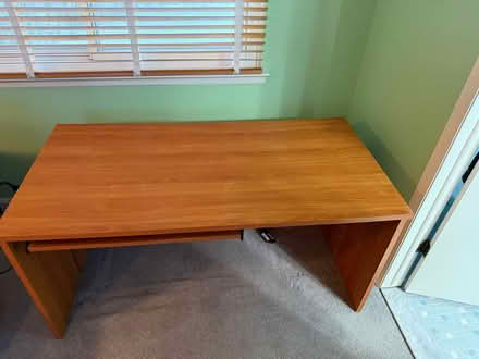 Photo of free Home office desk (West Bloomfield) #2