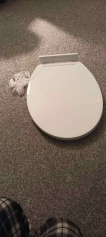 Photo of free Soft close toilet seat (Polwarth EH11) #2