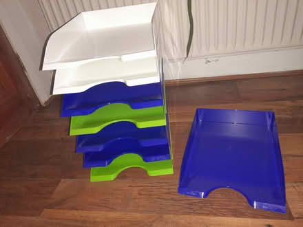 Photo of free stackable plastic paper trays (Castle Hall SK15) #1