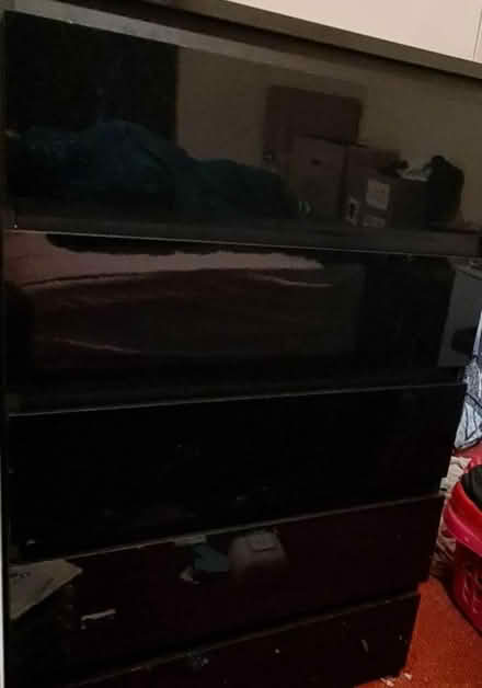 Photo of free Black chest of drawers (Hythe Southampton SO45) #2