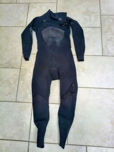 Photo of free Wet suit Mens (Burnham Green AL6) #1