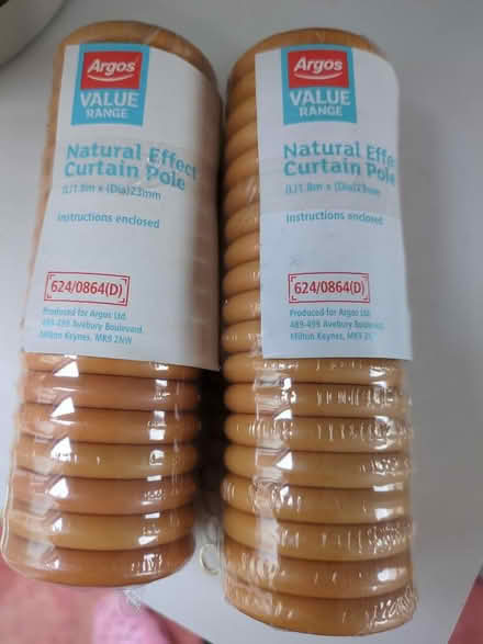 Photo of free Curtain pole rings (Seaford BN25) #1