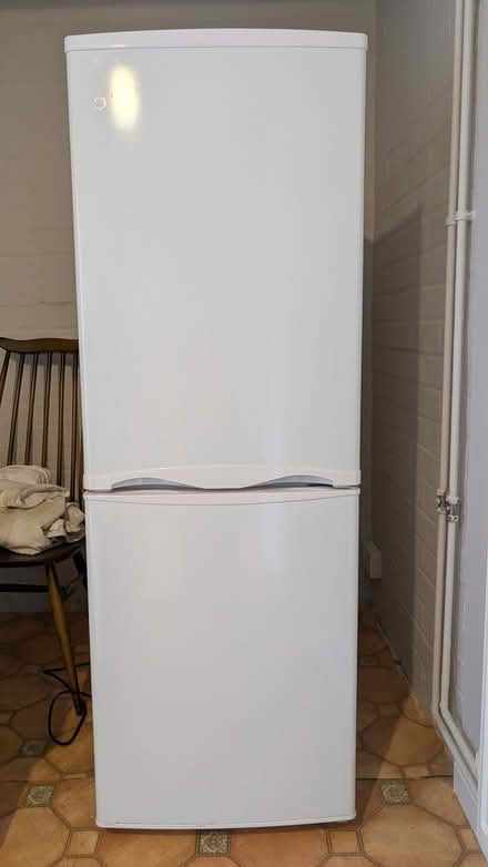 Photo of free Fridge/freezer (CB4, off Chesterton Road) #2