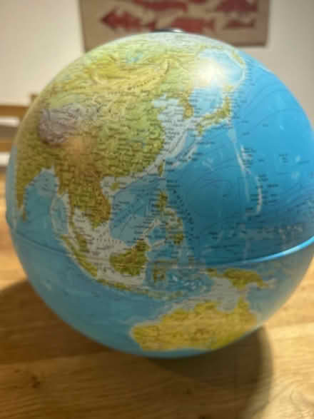 Photo of free Globe without a stand (Little Herberts GL53) #1
