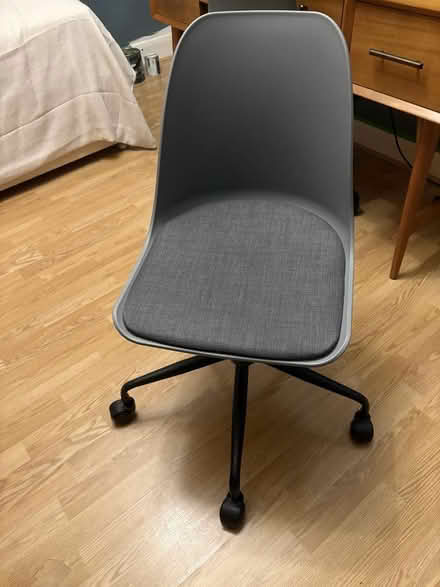 Photo of free Grey Swivel office Chair (Islington Angel N1) #2