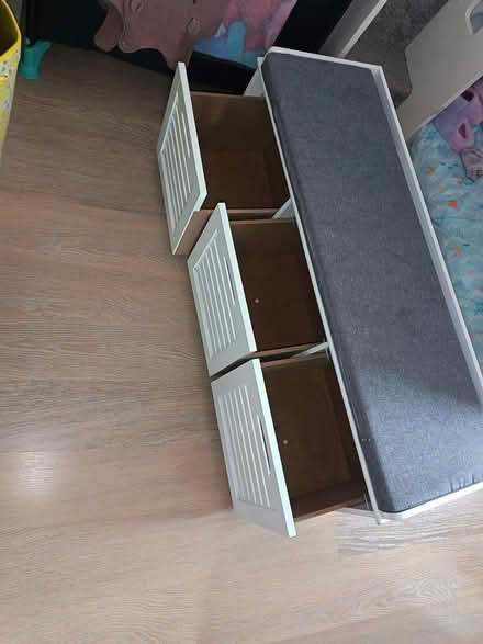 Photo of free Storage bench with drawers (M43 Droylsden) #3