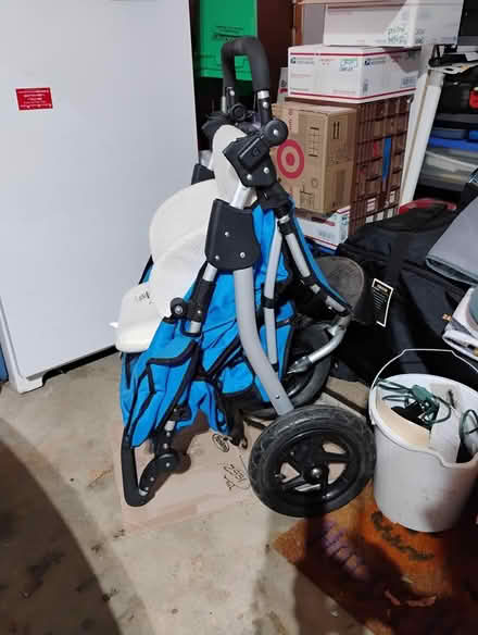 Photo of free Tike Tech 360 Jogging Stroller (Darien) #3