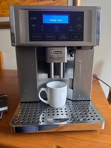 Photo of free DeLonghi Bean To Cup Coffee Machine (Not Working) (Winkfield Row SL5) #1