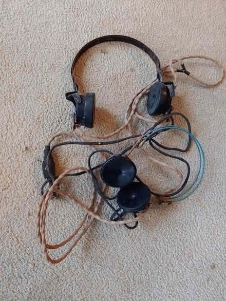 Photo of free WW2 Radio headphones (BH13) #1