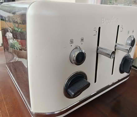 Photo of free 4 Slice Toaster - Breville (Cream) (Cranford TW4) #2