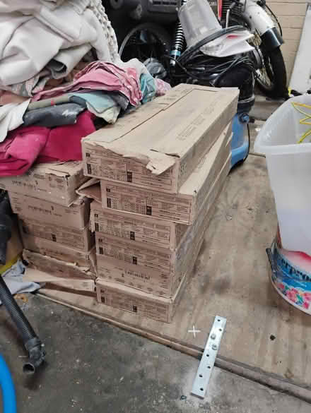 Photo of free Porcelain floor tiles (La13bx) #2