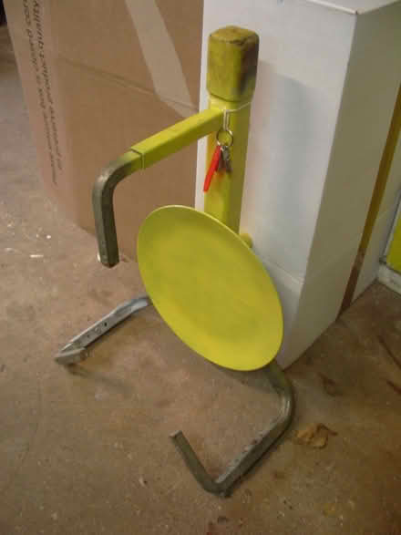 Photo of free Bulldog brand wheel clamp (Flaxby HG5) #1