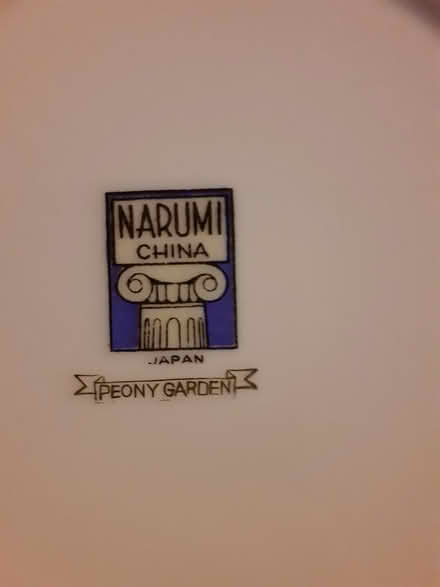 Photo of free Floral plate (Marston, Oxford OX3) #2