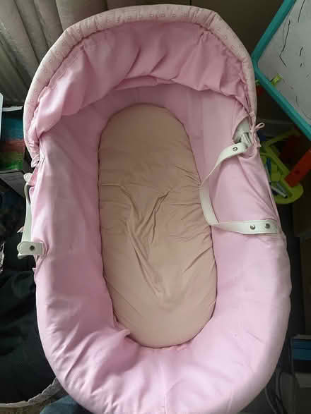 Photo of free Pink Moses basket with stand (Belle Isle LS10) #2
