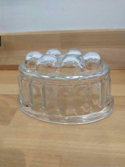Photo of free Glass jelly mould (Fleetville) #1