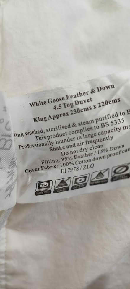 Photo of free 4,5 tog King duvet (Dublin 12) #2