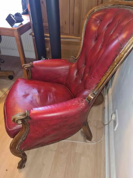 Photo of free Red Chair (BD18) #2