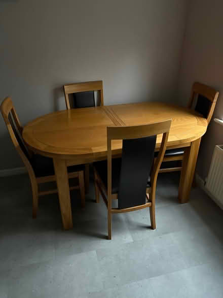 Photo of free Dining table and SIX chairs (Kempshott Park RG22) #1