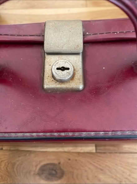 Photo of free Vanity Case (Cheshunt En8) #2
