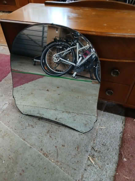 Photo of free Vintage Dressing Table with mirror (Deepcar S36) #4