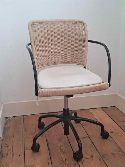Photo of free Swivel chair (Hackney E5) #2