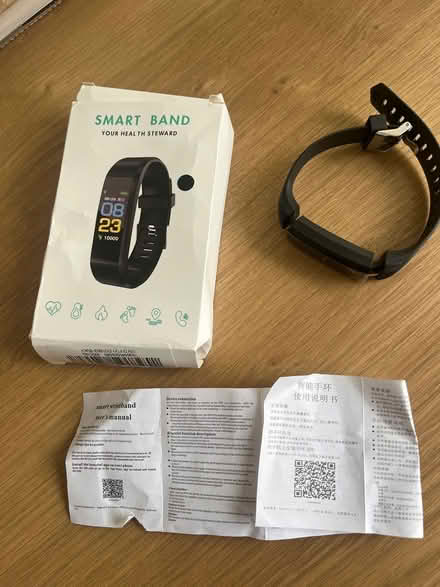 Photo of free Smart Band unused (Clevedon BS21 near Aldi.) #1