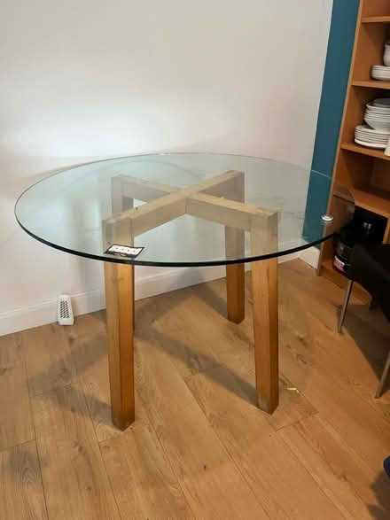 Photo of free Dining table (Barnet N11) #2
