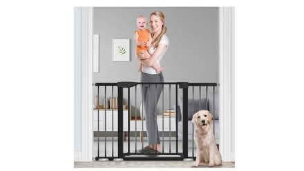 Photo of free Baby/pet gate (Winchester) #1