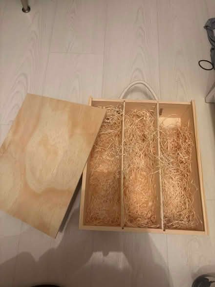 Photo of free Bottle presentation wooden box (S80 3) #1