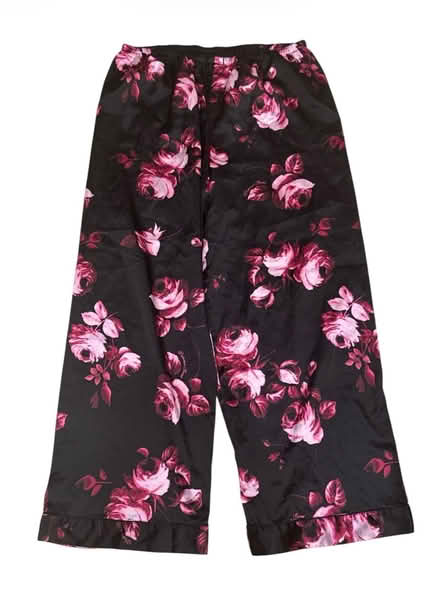 Photo of free Victoria’s Secret Woman Loungewear (Brooklyn Storage) #1