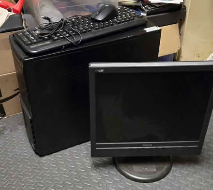 Photo of free Desktop computer (Kanata Lakes) #4