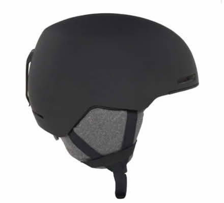 Photo of Ski helmet (Bridgend) #1