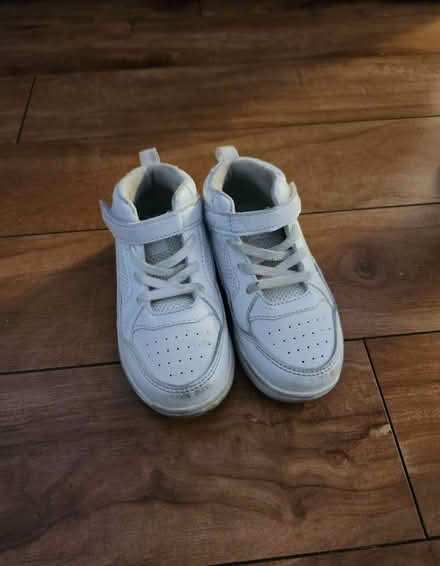 Photo of free Shoes (Gatineau) #2