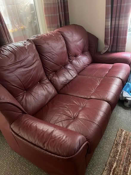 Photo of free 3 piece leather suite, VGC (Oxford, Cowley Road area OX4 1) #1