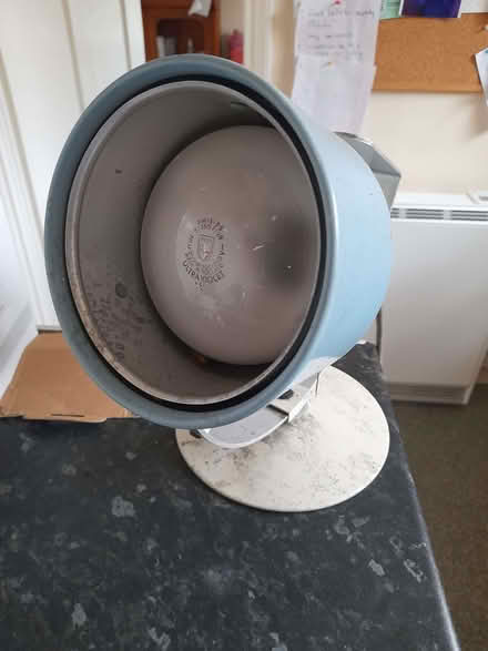 Photo of free Phillips ultra violet light (Stisted CM77) #1