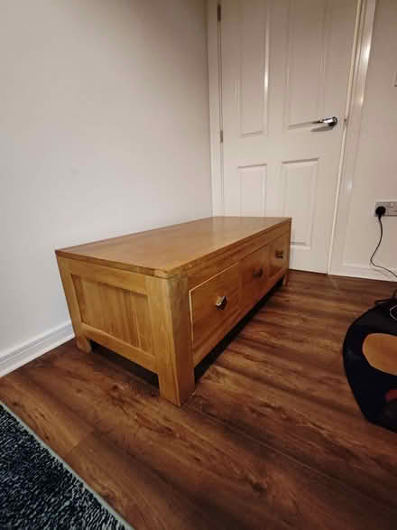 Photo of free Oak coffee table with drawers (Heybridge CM9) #2