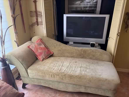 Photo of free Lounging couch (Pembroke Pines) #1