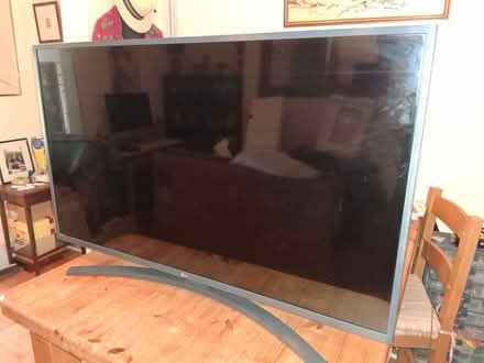 Photo of free lg tv (Preston Park area BN1) #1