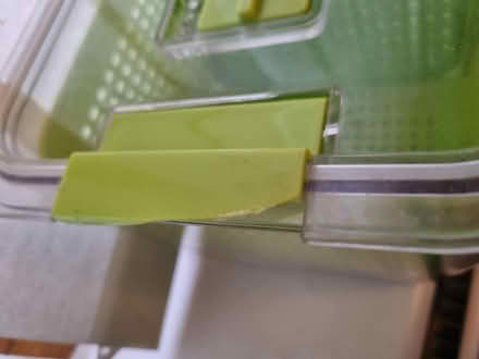 Photo of free Large fruit/vegetables/salad keeper (Emerson Valley MK4) #4