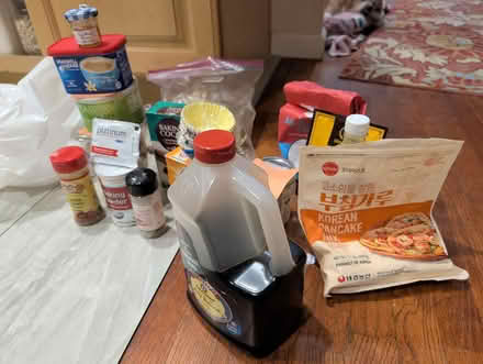 Photo of free Misc kitchen stuff (downtown sunnyvale) #1